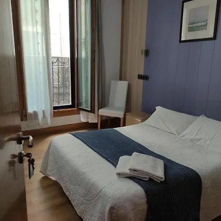 Pensjonat Alojadonosti 3*